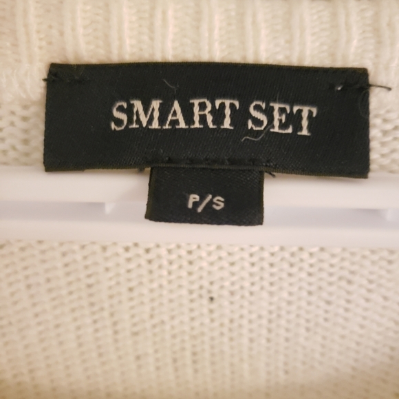 Wool-blend Sweaters - Picture 6 of 6